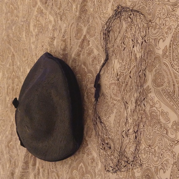 1950's Navy Fascinator Cap - Picture 3 of 4